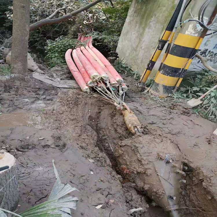 北海煤矿拖拉管